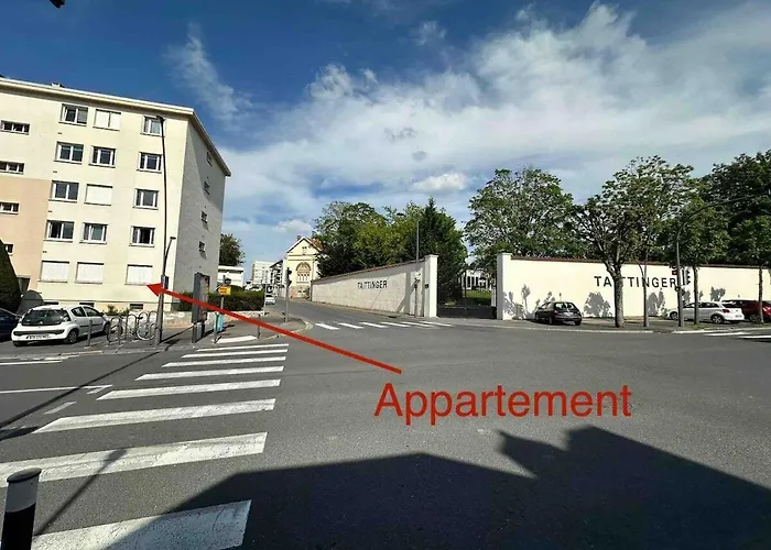 Au Coeur Du Quartier Taittinger